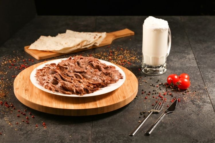 İstanbul’daki En İyi Et Döneri Yiyebileceğiniz 13 Yer