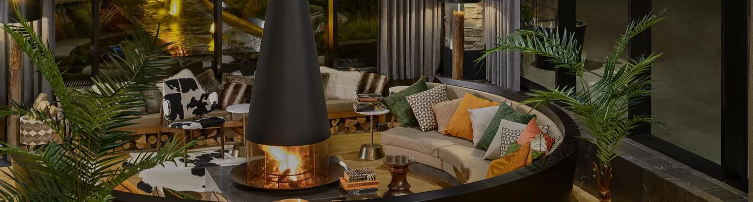 FIREPLACE BAR