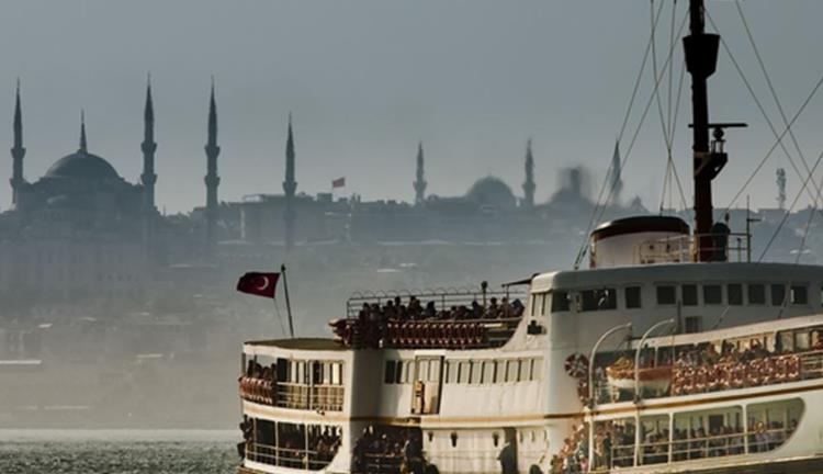 The Story of Istanbul Ferries Uniting Two Sides Before Bridges