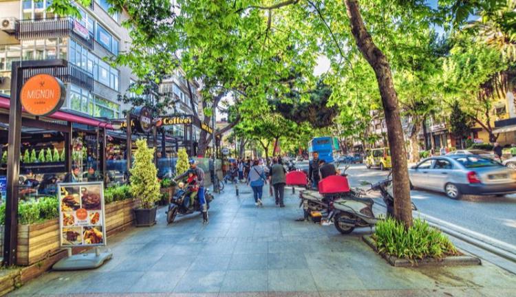 Bağdat Caddesinin Geçmişten Günümüze Tarihi ve Günümüzdeki Önemi