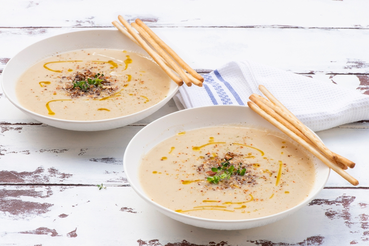 5 Healthy and Practical Winter Soup Recipes