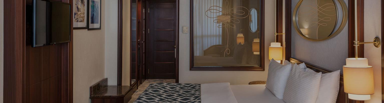 CLASSIC ROOM WITH QUEEN SIZE BED