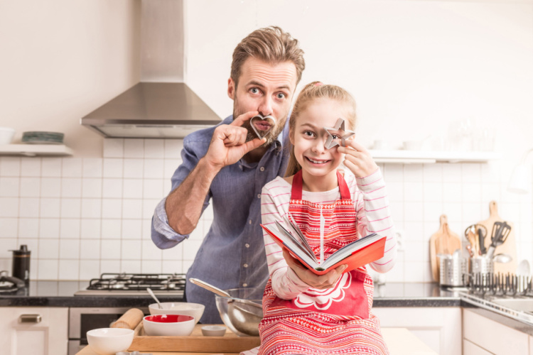 Fun Recipes You Can Prepare With Your Kids During the Semester