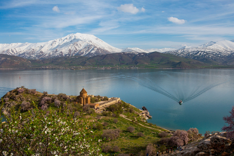 Kış Tatili Tutkunları İçin Doğu’nun İncisi Van’ın Kış Turizm Rehberi