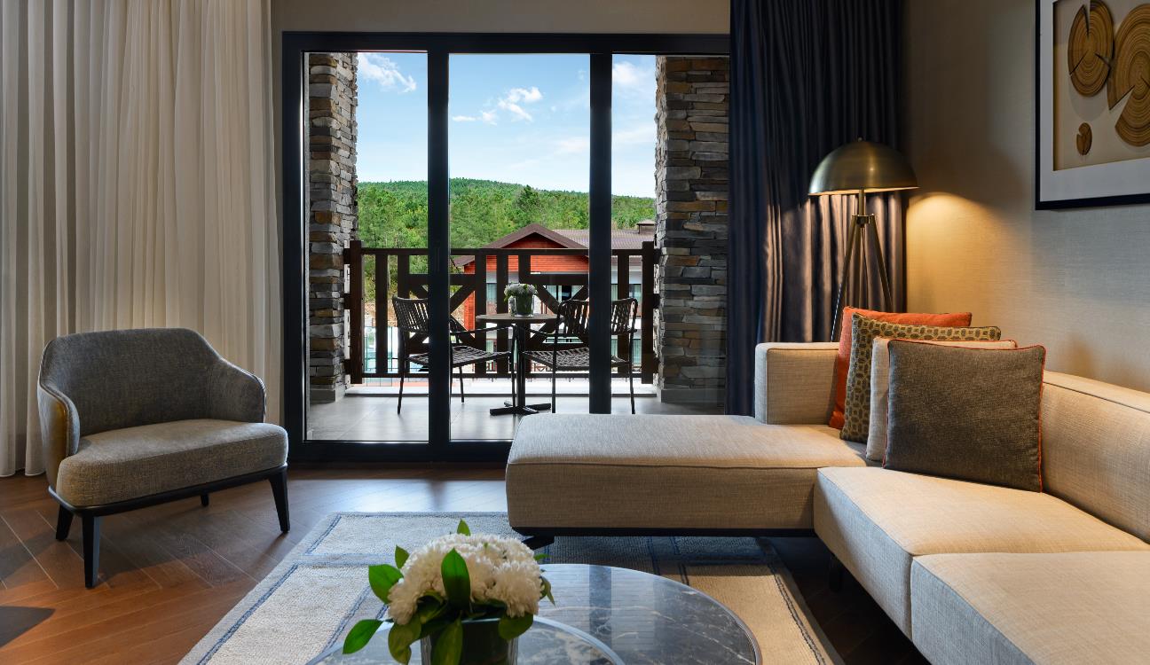 Earn Points with Your Stay