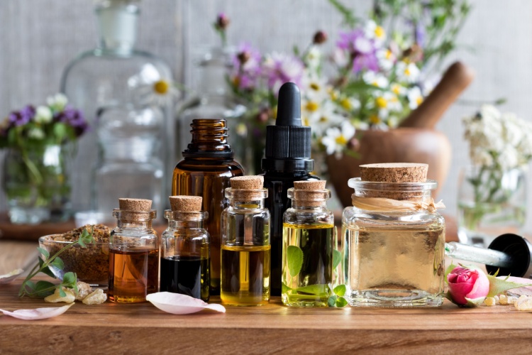 The Power and Uses of Aromatic Oils