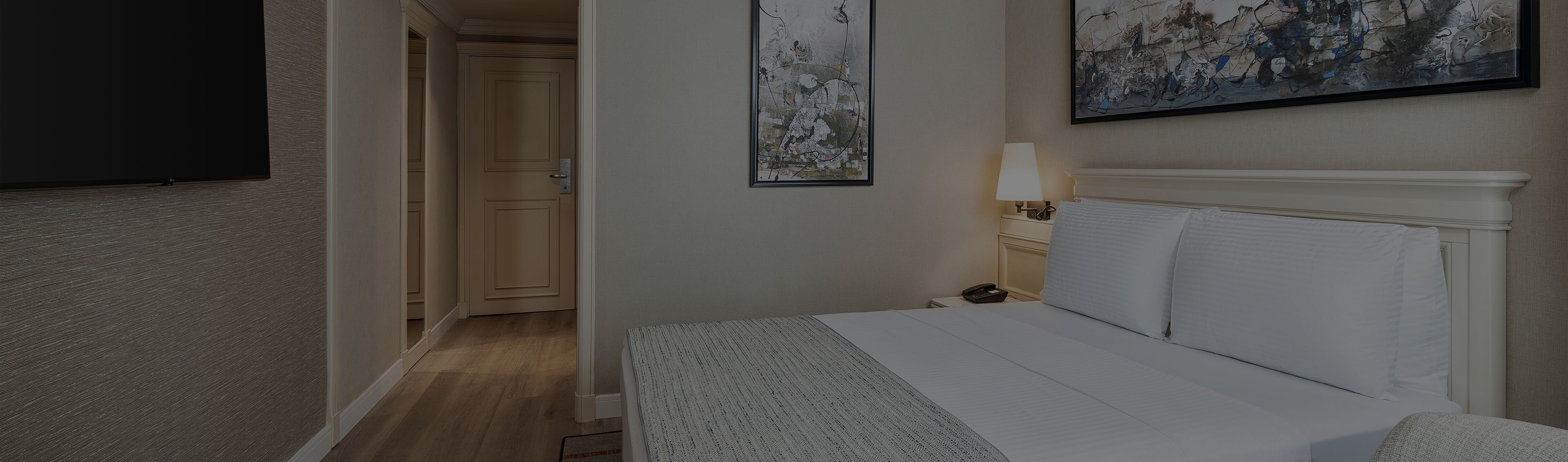 Elite World Hotel