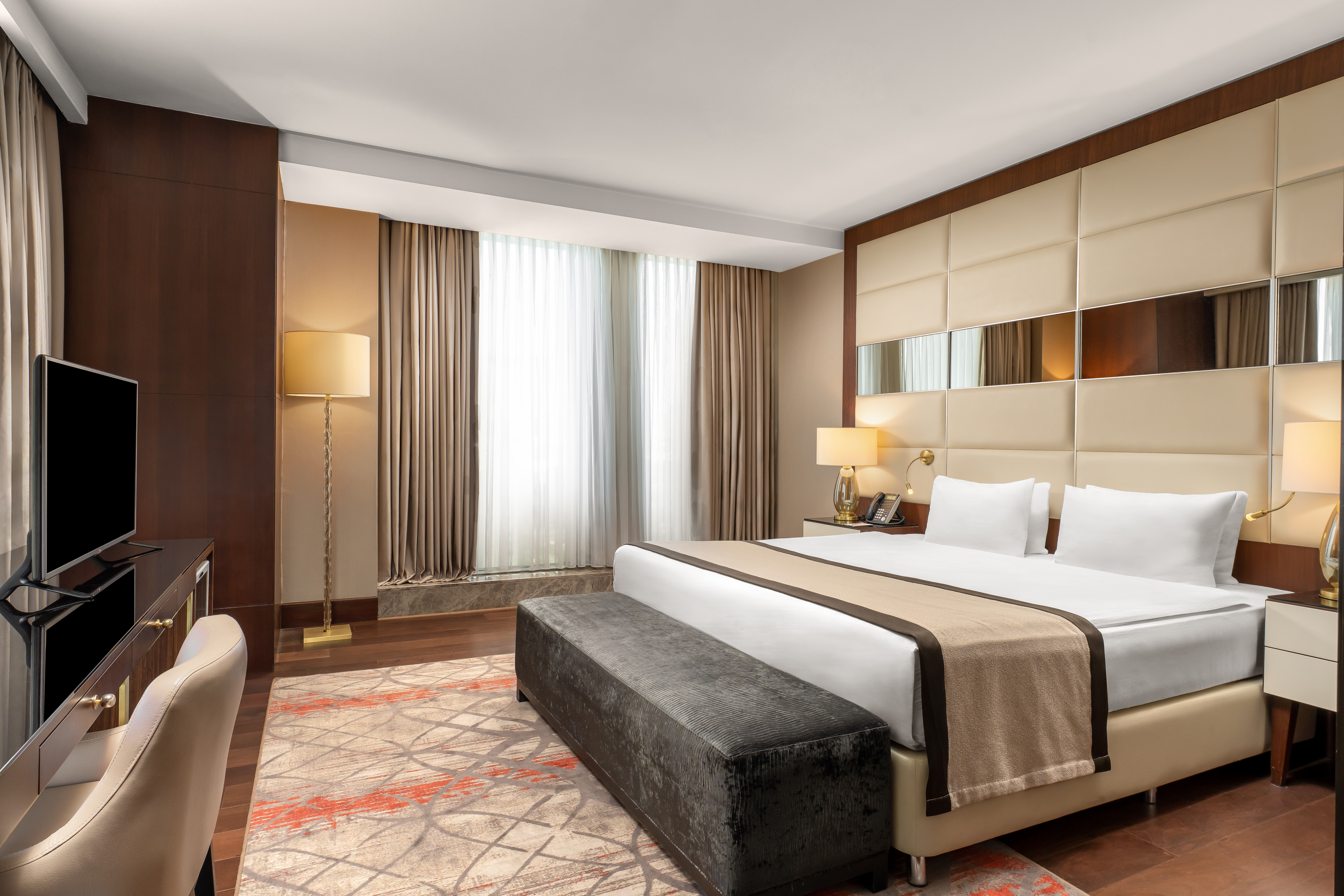 COMFORT SÜİT, BÜYÜK YATAKLI 