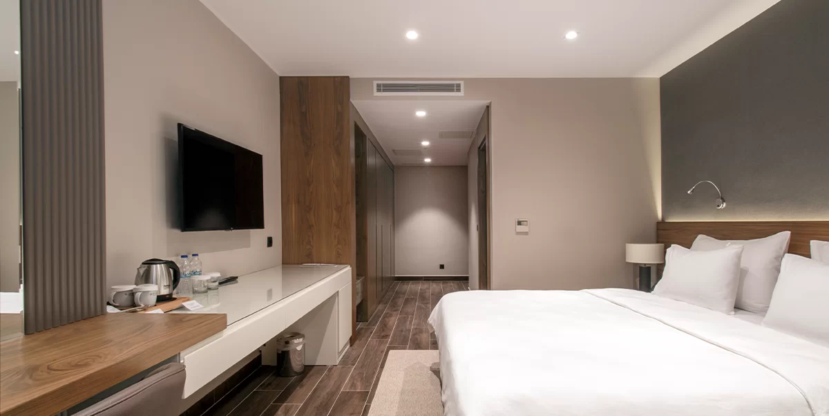 DELUXE ROOM WITH KING SIZE BED, SEA VIEW