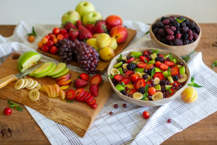 İlkbahar Aylarının En Taze 12 Meyve Ve Sebzesi