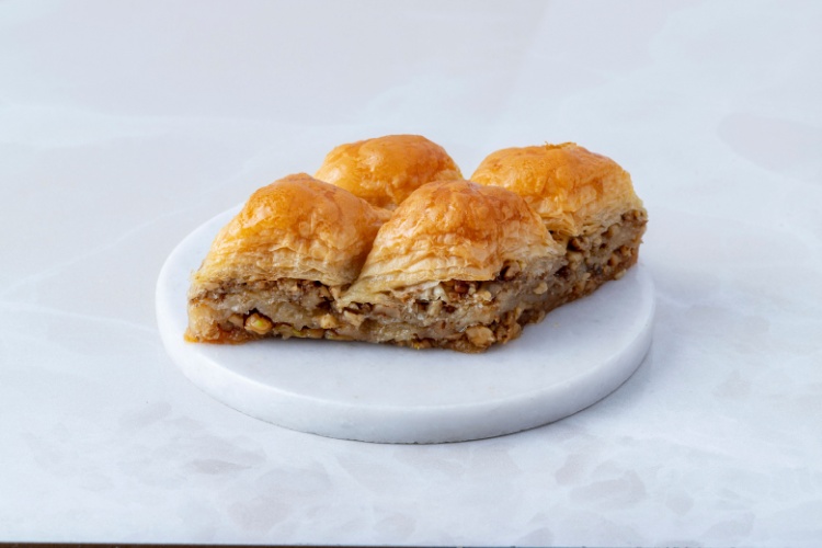 Bir bayram tatlısı: Ev baklavası