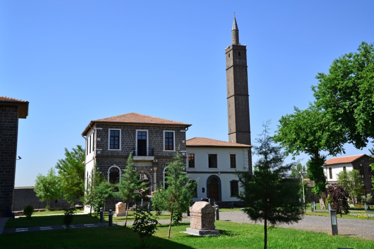 Diyarbakır’ın Simgesi Suriçi’nin Kadim Tarihi