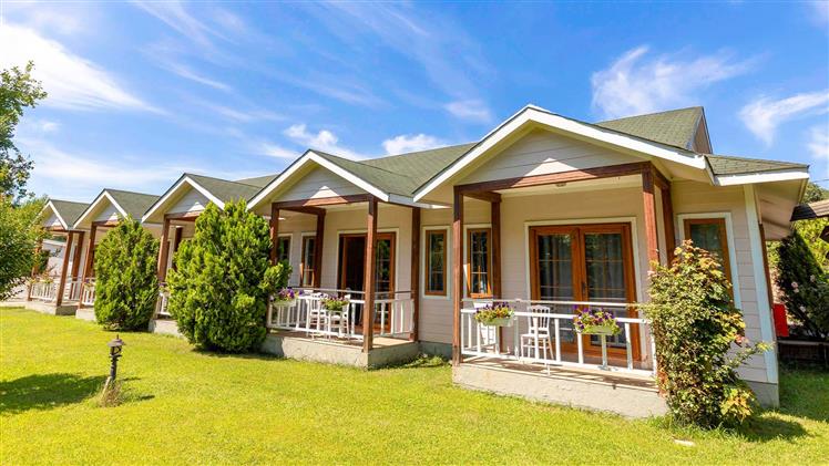 Elite World Village İstanbul Polonezköy otelinin dış görseli