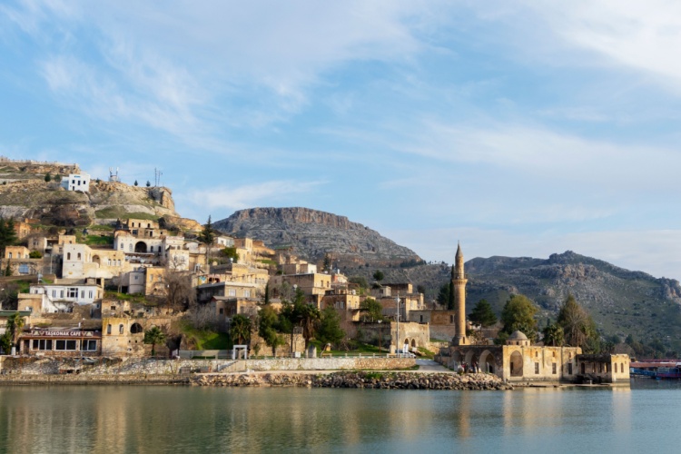 Places to Visit in Şanlıurfa Where Gastronomy and History Meet 