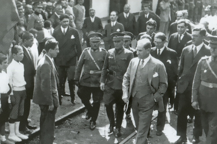 Ataturk and his friends are emerging.