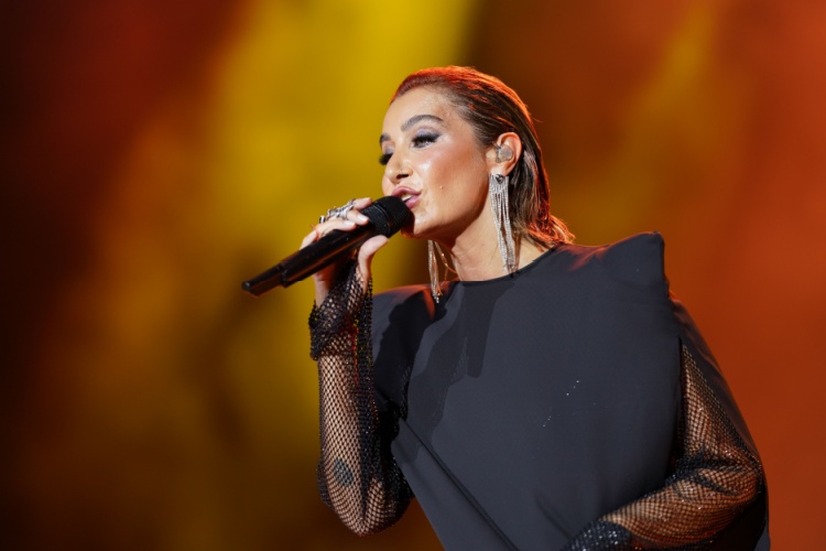 Sıla Konseriyle Unutulmaz Bir Gece