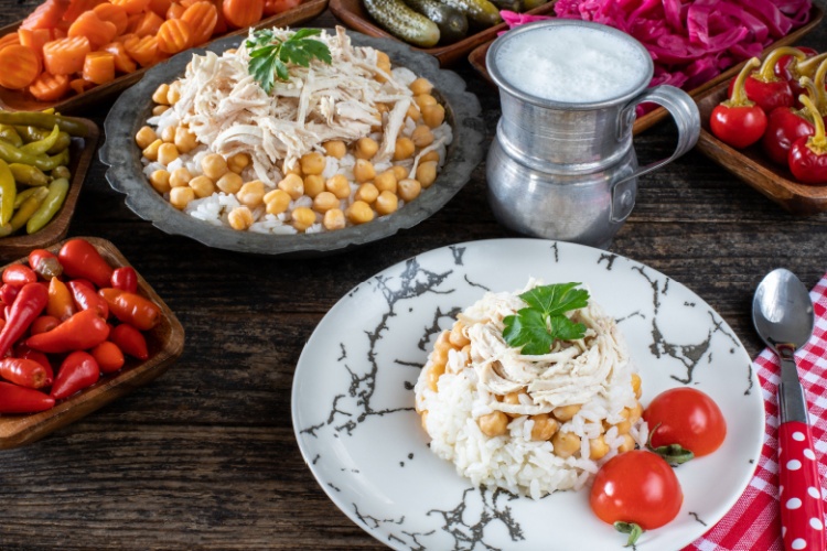 Sevmeyen yoktur: Tavuklu pilav