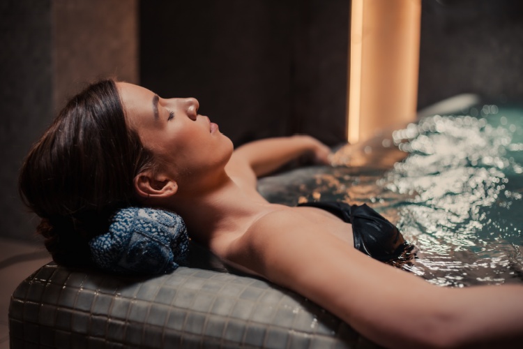 The Healing Power of Water: Physical Effects of Hydrotherapy on the Body