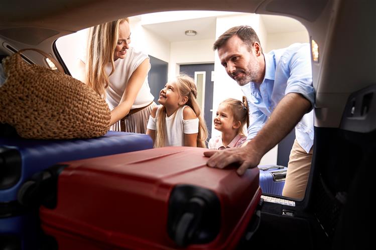 Summer Vacation Packing Guide: Things to Pack