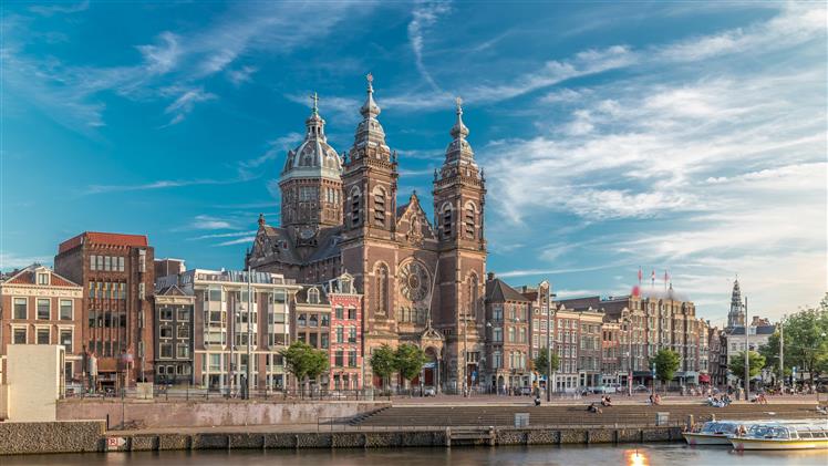 Özgürlüğün ve Sanatın Başkenti: Amsterdam