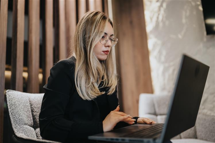 Esnek Çalışma Kültürünün Yeni Alanı: Work Lounge Nedir?